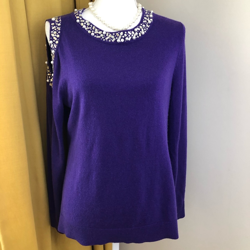 NWOT Inc embellished neck, cut out sleeve sweater.